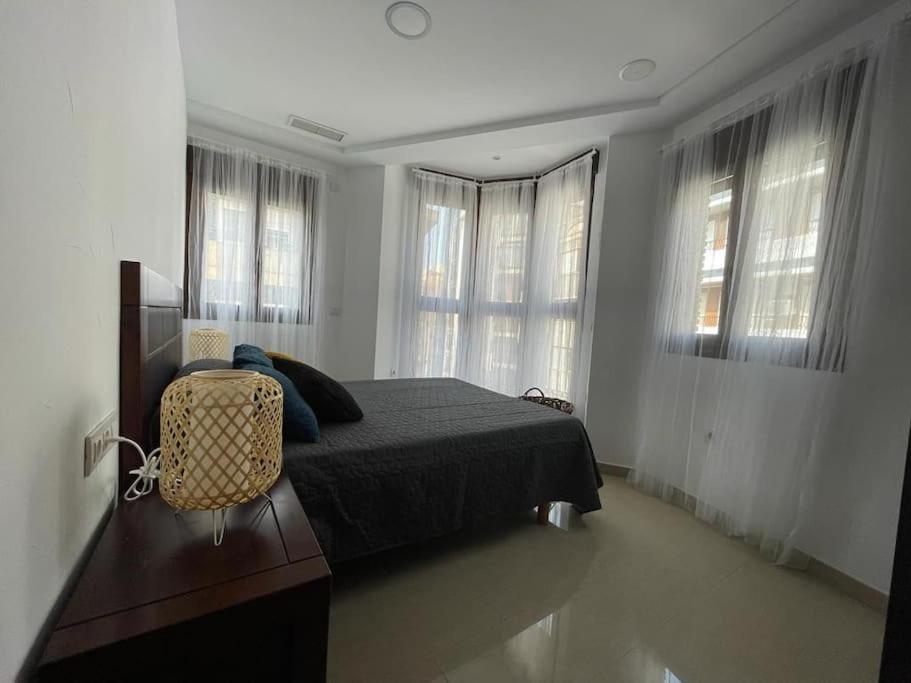 Apartamento Piso Centro Elche Junto Basilica Exterior foto